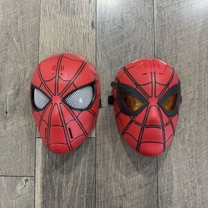 Lot‎ of 2 MARVEL Spider-Man Glow FX Electronic Masks Light-Up Eyes w/ Voicebox